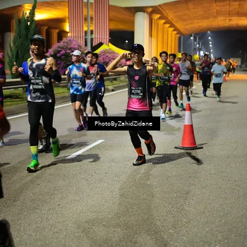 Runner Photo 6396033