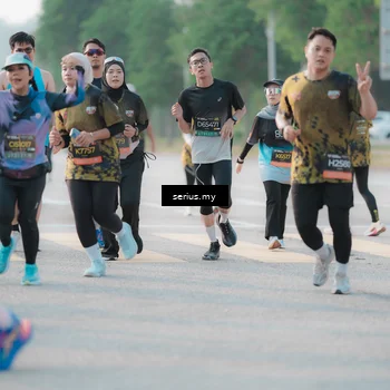 Runner Photo 6396058