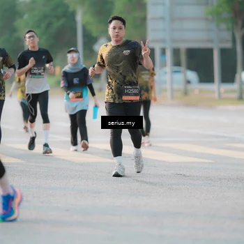 Runner Photo 6396060