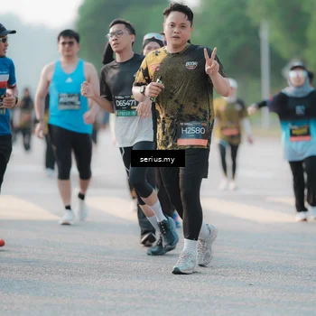 Runner Photo 6396068