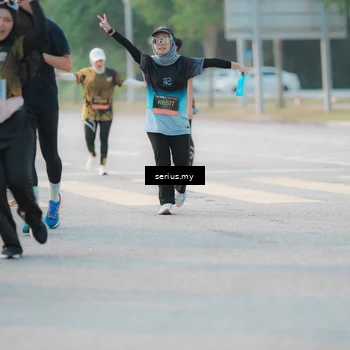 Runner Photo 6396071