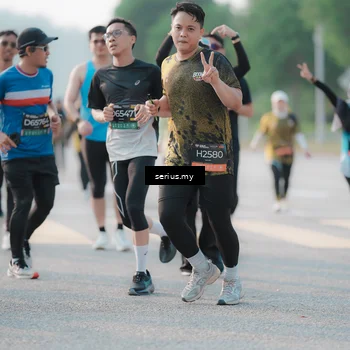 Runner Photo 6396073