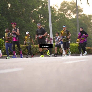 Runner Photo 6396075