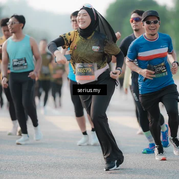 Runner Photo 6396093