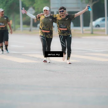 Runner Photo 6396123