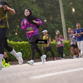 Runner Photo 6396177