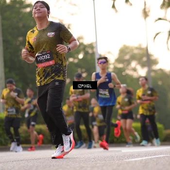 Runner Photo 6396209