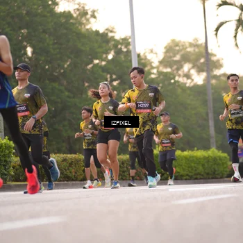 Runner Photo 6396248