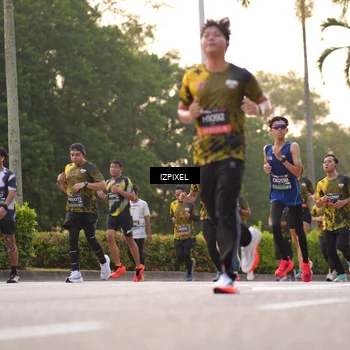Runner Photo 6396257