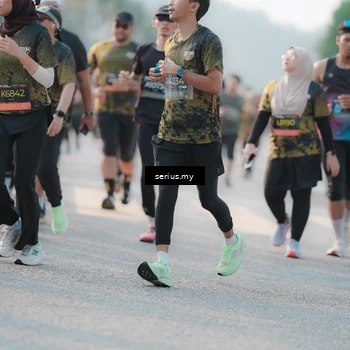 Runner Photo 6396262