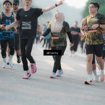 Runner Photo 6396268