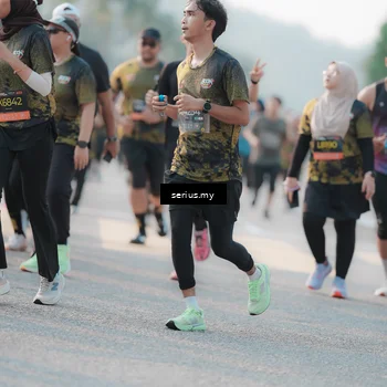 Runner Photo 6396271
