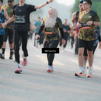 Runner Photo 6396273