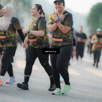 Runner Photo 6396317