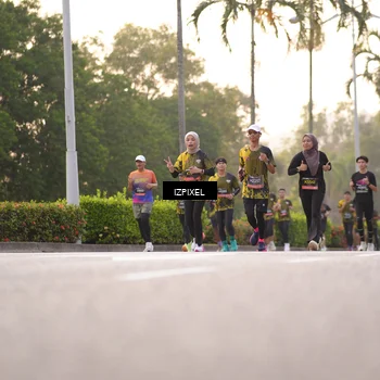 Runner Photo 6396335