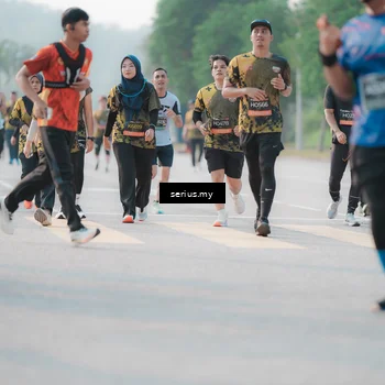 Runner Photo 6396362
