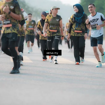 Runner Photo 6396375