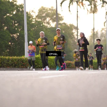 Runner Photo 6396378