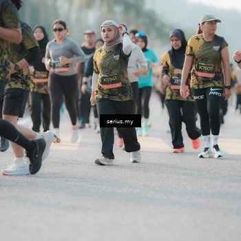 Runner Photo 6396379