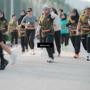 Runner Photo 6396397