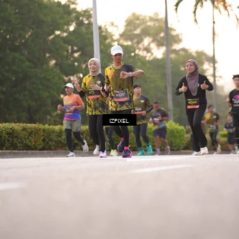 Runner Photo 6396438