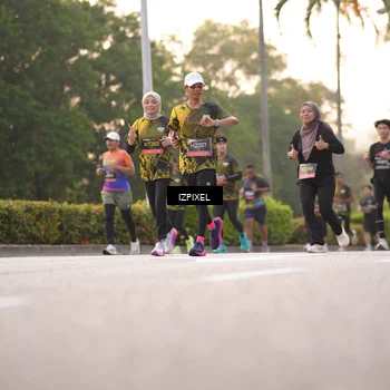 Runner Photo 6396439