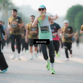 Runner Photo 6396444