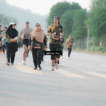 Runner Photo 6396455