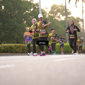 Runner Photo 6396459
