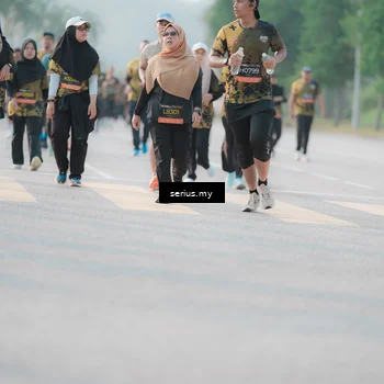 Runner Photo 6396465