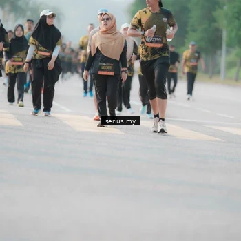 Runner Photo 6396478