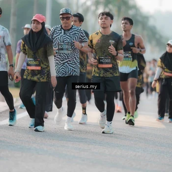 Runner Photo 6396492