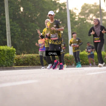 Runner Photo 6396496