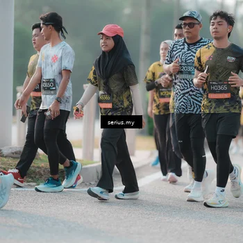 Runner Photo 6396506