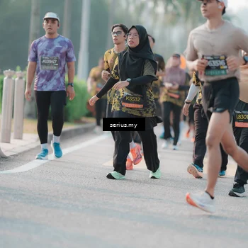 Runner Photo 6396522
