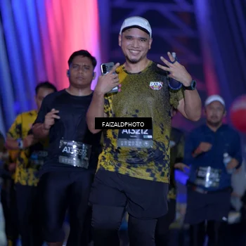Runner Photo 6396528