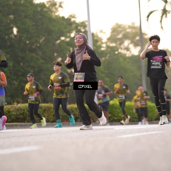Runner Photo 6396535