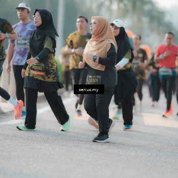 Runner Photo 6396541