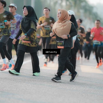 Runner Photo 6396555
