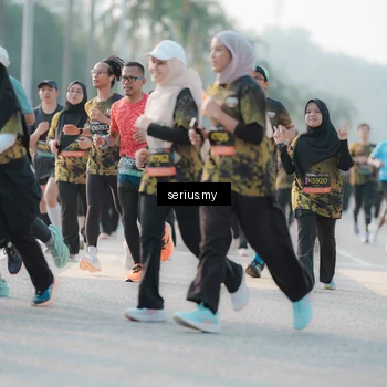 Runner Photo 6396561
