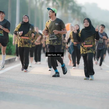 Runner Photo 6396577