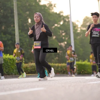 Runner Photo 6396585