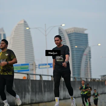 Runner Photo 6396666