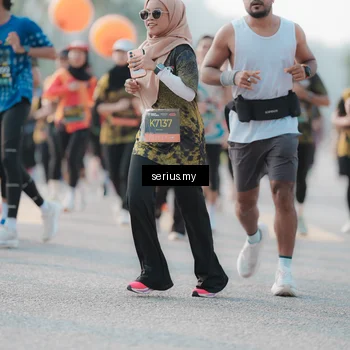 Runner Photo 6396673