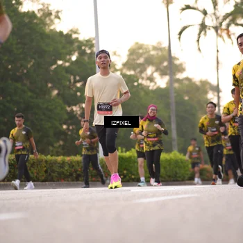 Runner Photo 6396711