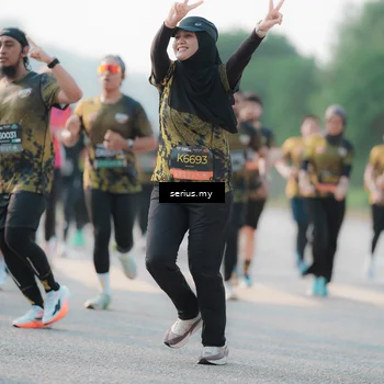 Runner Photo 6396712