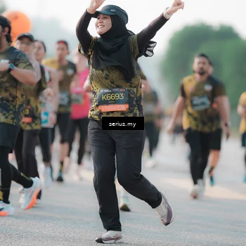 Runner Photo 6396715