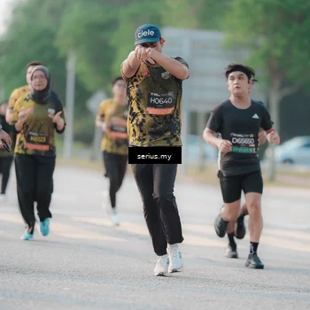 Runner Photo 6396721