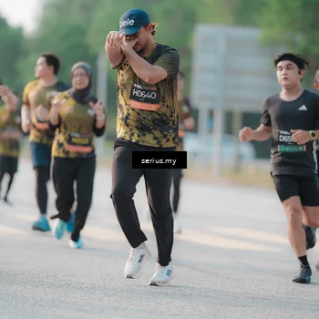 Runner Photo 6396737