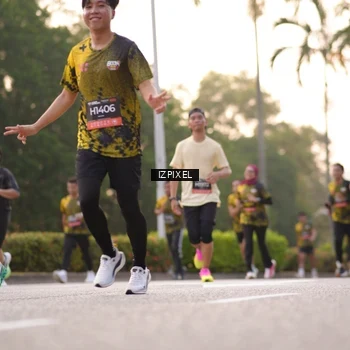 Runner Photo 6396746